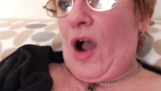 Trashy Step Moms play with Inexperienced Trollop - 2 image