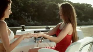 Kiss Me Lesbians Love And Feel The Gentle Feeling - 1 image