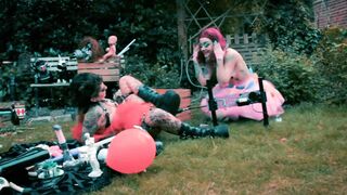 the sick girls tea party - 15 image