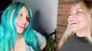 Sara Blonde and Sussy Love masturbate and make Squirt on the balcony of the house - 5 image