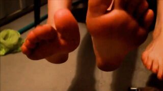 girls tease you with their feet then show their bare soles - 15 image