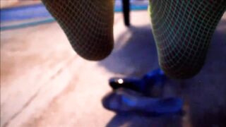 girls tease you with their feet then show their bare soles - 9 image