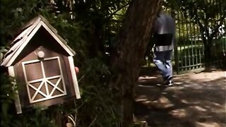 Lesbian threesome blowing and fingering starved pussies - 2 image