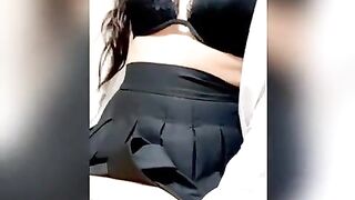 She waits for me after work to squirt on my tits - 11 image
