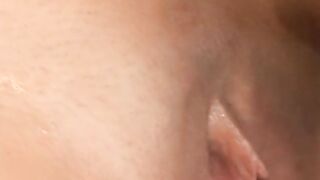 Nasty  white finger artist is not against to perfom pearls diving with juicy ebony nympho in the bath - 10 image