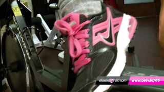 Michelle Thorne  EATING PUSSY LESBIAN BEST BITS!! - 3 image