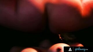 GIRLSWAY - Mia Malkova Fingers Hard Her Co-Star In The Dressing Room After Their Horror Scene - 4 image