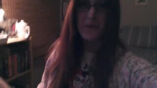 Me Rubbing to Lesbian Porn - 1 image