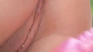 Twerking by the pool - 6 image