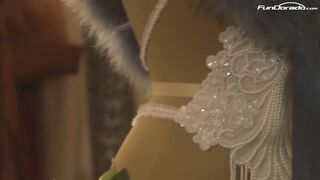 Feuchte Spielchen unter der Dusche - 2 image