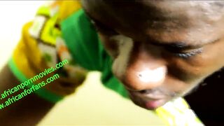 The boss who used to fall to get roughly fucked by her housekeeper. Between swindling, trickery and sexual corruption. Cameroon bareback Man. Live exclusively on XVIDEOS RED - 10 image