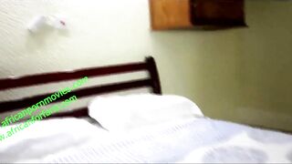 The boss who used to fall to get roughly fucked by her housekeeper. Between swindling, trickery and sexual corruption. Live exclusively on XVIDEOS RED - 13 image