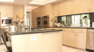 Girlfriends Mom -  Lesbians with big tits Delilah Blue and