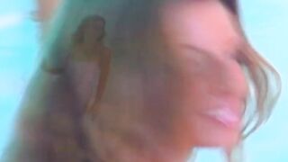 Isabella and Paulina Presley have lesbian sex with a dildo - 2 image