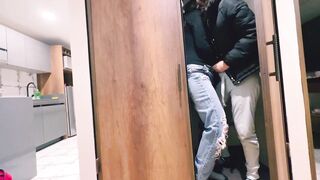 His mom doesn't know I'm having sex in her own room. - 6 image