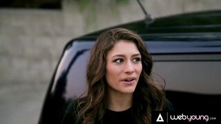 Crazy Fan Rebel Lynn Finds A Way To Get A Torrid 1-On-1 With The Famous Pornstar Abella Danger - 3 image