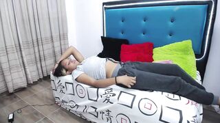 After a day of work, Samantha puts her whole hand into Sommer to relax him.