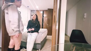 Mi empleada de domestica me ofrece otros servicios! - 6 image