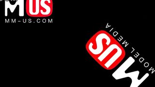 Jerkaoke - Lauren Phillips and Gia Derza Eat Each Other Out and Fuck - 10 image