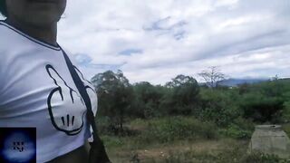 he gave me a rich blowjob in the bush - 7 image