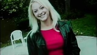 Horny babes like it when their cunts are rubbed and finger fucked - 2 image