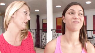 Hot lesbian - Two girls - Full Video - HD - 4 image