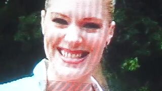 Sexy cuttie spreads her legs wide and gets her wet cunt licked - 2 image