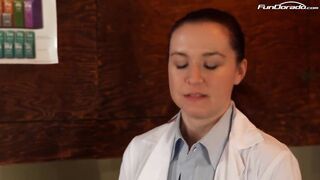 Lesbische Studentinnen sollten lernen und nicht lecken - 5 image