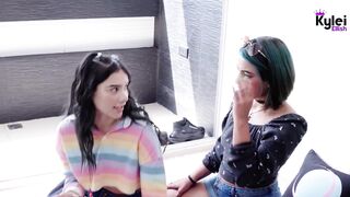 My friend Min tried to teach me about fame but we ended up fucking like crazy and with wet pussies. - 8 image