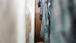 Indain cousin sister fingering in anal Desi hot figure masturbation at home - 1 image