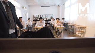 [Domestic] Madou Media Works/MD-0201 Classroom Real Sex Teaching Aids Lesbian Boys' Sex Education Feature Film Master Edition Madou Edition - 001/Free Watch - 5 image