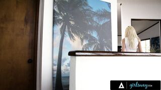 GIRLSWAY - Sex Addict Kristen Scott Bangs Her GF Elsa Jean Then Cheats With Her Roommate Ana Foxxx - 2 image