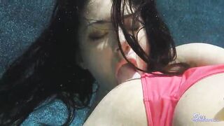 Daisy Haze and Kelly Diamond Touch to each other underwater