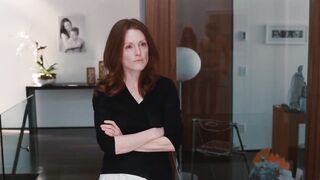 Amanda Seyfried and Julianne Moore - 'Chloe' - 4 image