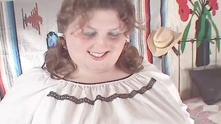 fat woman plays with her bacon where is her cunt i'm really hard - 1 image