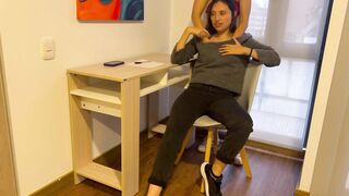 I want to fuck the babysitter, my pussy is hot!! - 8 image