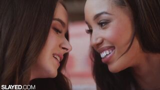 SLAYED Alexis can't keep hands off bestie Hazel's hot body - 4 image