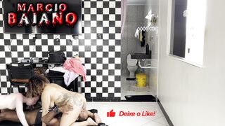 I WAS CALLED BY TWO HOT HOTS TO DO A FAVOR BUT I WAS SURPRISED WITH THE BITCHES SENDING ME TO EAT THEM - ELIANE FRACTION AND LORRANY EXOTICA - WATCH FULL ON RED - 10 image