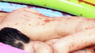 Kissing turns into food wrestling between the two brunette - 10 image