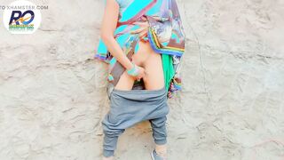 Village ki bhabhi ne saree finger karke ke man ki niyat Badal dali saree removing finger show and chudai - 9 image
