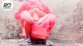Indian Desi Village saree show finger and Boos masal raha tha robopl - 7 image