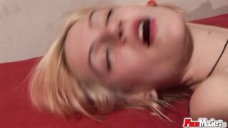 Bisexual slave gets toyed in groupsex - 11 image