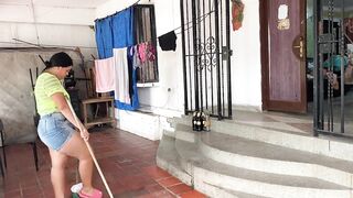 I fuck with my stepmother and she squirts - 3 image
