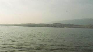 Sie fahrt in den urlaub mit der aeltere stiefschwester! Schau was dann passiert! - 5 image