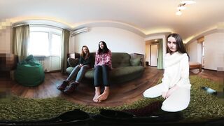 3-D VR Lesbian Foot Worship - 6 image