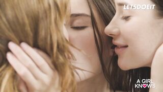 Jia Lissa, Liya Silver & Sonya Blaze Need Some Lesbian Pussy Licking & Fingering - A GIRL KNOWS - 3 image