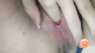 DELICIOUS LITTLE SLUT MASTURBATES HER JUICY PUSSY - 9 image