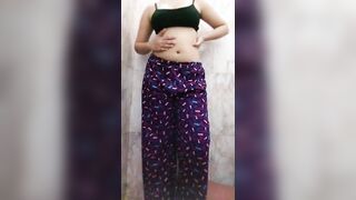 Aapni biwi ko hot yoga krte hue dekha aur sexy maal bana diya - 14 image