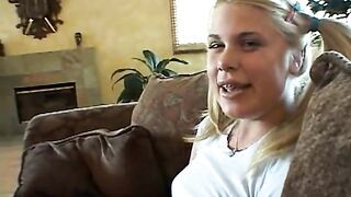 Little Summer eats out horny lez - 2 image