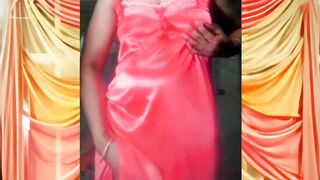 Indian sexy bhabhi secretly having sex with man - 3 image